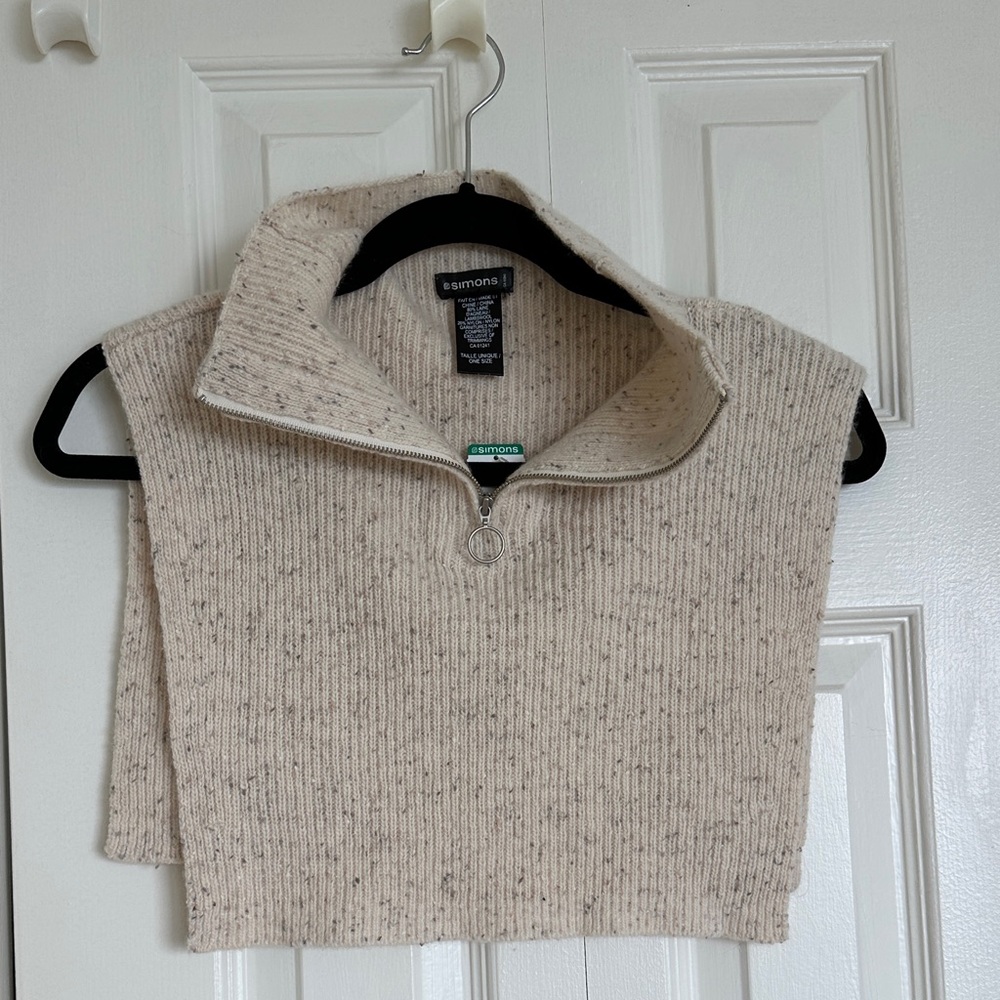 Simons Cream Speckled Knit Sweater